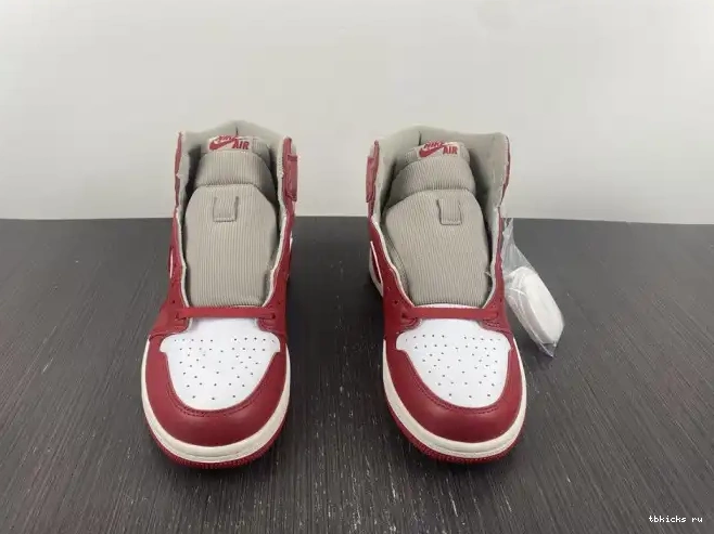 Reps TB Newstalgia DJ4891-061 OG (W) Jordan 1 High Chenille 0425